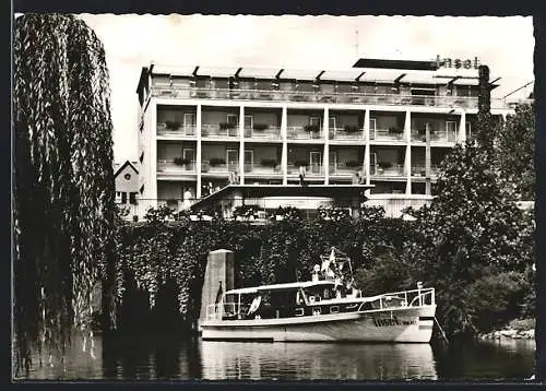 AK Heilbronn a. Neckar, Insel Hotel v. Willy Mayer, Aussenansicht mit Kanal