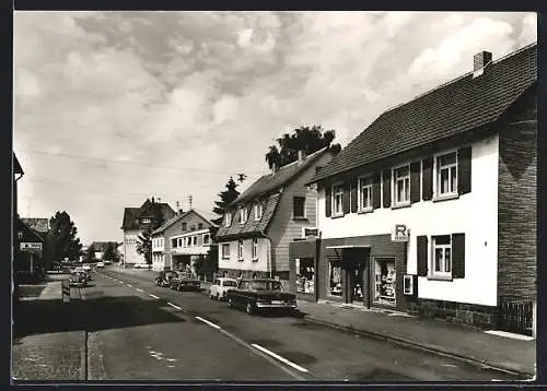 AK Mücke /Hessen, Strassenpartie mit Gemischtwaren Schmidt u. Sohn