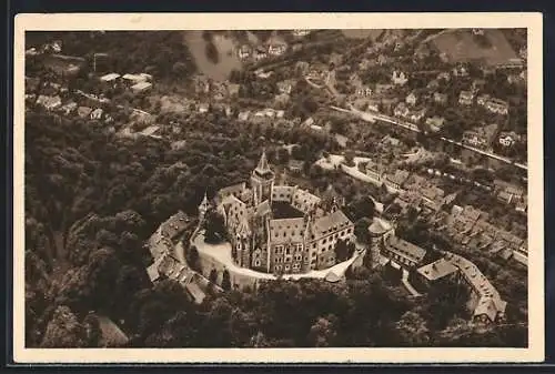 AK Wernigerode /Harz, Fliegeraufnahme des Ortes mit Schloss, Ganzsache WHW Winterhilfswerk 1934/35