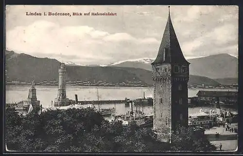 AK Lindau i. Bodensee, Blick auf Hafeneinfahrt