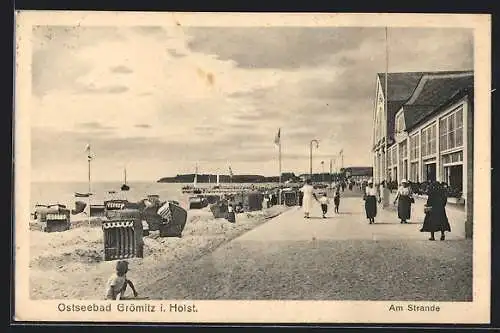 AK Grömitz i. Holst., Am Strande