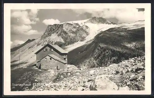 AK Spanaglhaus /Zillertal, Ansicht vor den Berggipfel