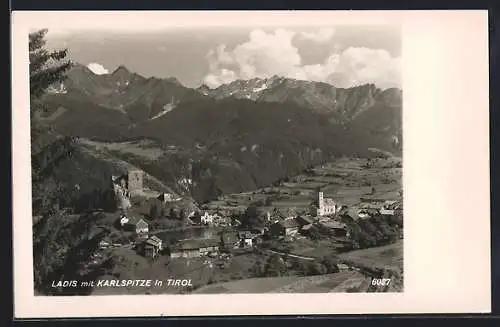 AK Ladis, Ortsansicht mit Karlspitze aus der Vogelschau