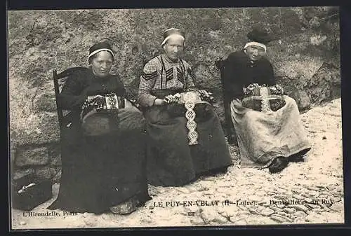 AK Le Puy-en-Velay, Groupe de Dentellieres, Damen beim Klöppeln