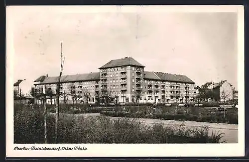 AK Berlin-Reinickendorf, Strasse am Oskar Platz