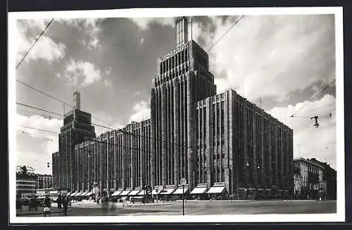 AK Berlin-Neukölln, Karstadt-Hochhaus am Hermannplatz