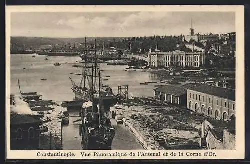 AK Constantinople, Vue Panoramique de l'Arsenal et de la Corne d'Or