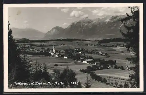 AK Tulfes /Tirol, Ortsansicht gegen Nordkette