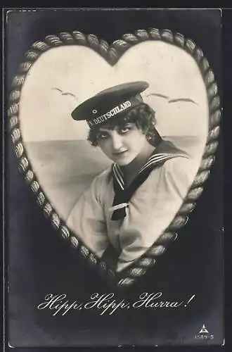 Foto-AK Kaiserliche Marine, Mädchen in Marine-Uniform mit Mützenband S.M.S. Deutschland