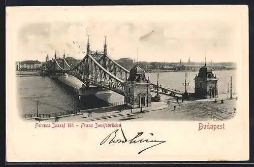 AK Budapest, Franz Josefsbrücke mit Passanten