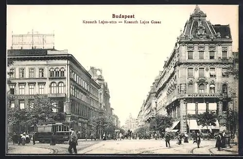 AK Budapest, Kossuth Lajos-Gasse mit Strassenbahn