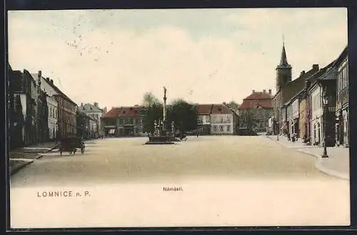 AK Lomnice n. Popelkou, Námesti, Marktplatz mit Denkmal