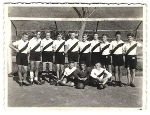 Fotografie Ansicht Michelstadt, Handballmannschaft der Oberrealschule Michelstadt