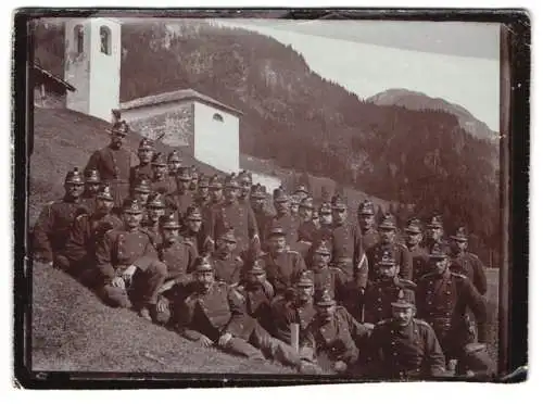 Fotografie Soldaten in Uniform Rgt. 164 in Innerferrerea