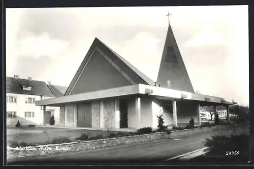 AK Aderklaa, Die Kirche