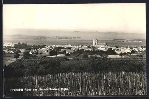 AK Rust am Neusiedlersee, Ortsansicht vom Weinberg aus