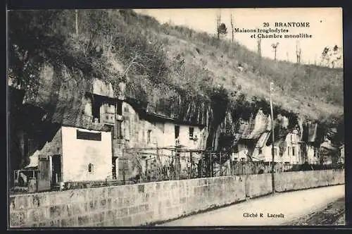 AK Brantome, Maisons troglodytes et Chambre Monolythe