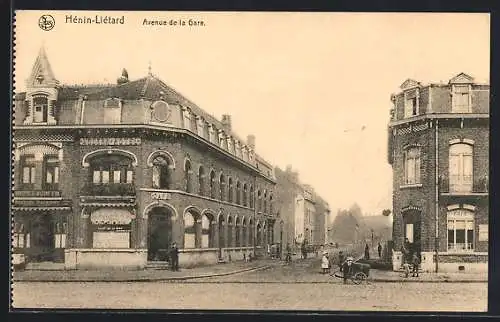 AK Hénin-Liétard, Avenue de la Gare, Modern-Hotel und Cafe