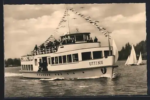 AK Motorschiff Utting in Flaggengala auf dem Ammersee