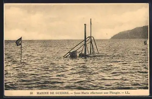 AK Marine de Guerre, Sous-Marine effectuant une Plongée, U-Boot