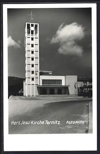 AK Ternitz, Strassenpartie an der Herz-Jesu-Kirche