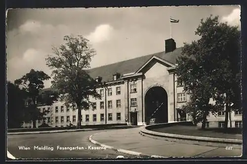 AK Wien-Meidling, Fasangarten-Kaserne, Eingang