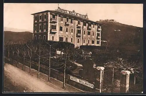 AK Bagni di Montecatini, Grand Hotel Bellavista C. Nuti mit Strasse und Bergen