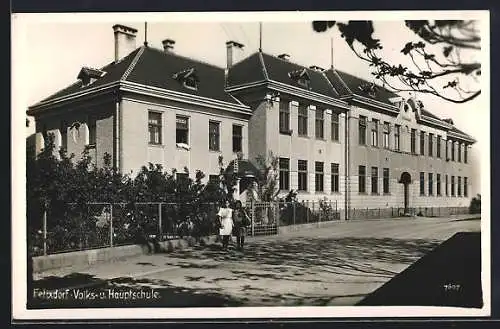 AK Felixdorf, Strasse an der Volks- und Hauptschule