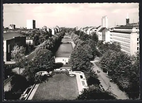 AK Düsseldorf, Strassenpartie in der Königsallee