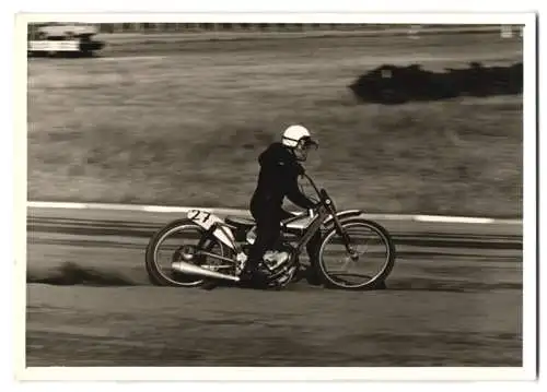 Fotografie Motorsport, Rennmotorrad AGO Startnummer 27 beim Speedway Rennen