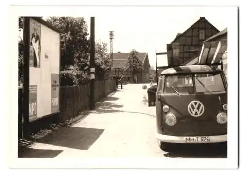 Fotografie Auto Volkswagen VW Bulli T1, Pritschenwagen mit Kennzeichen MM-T 576