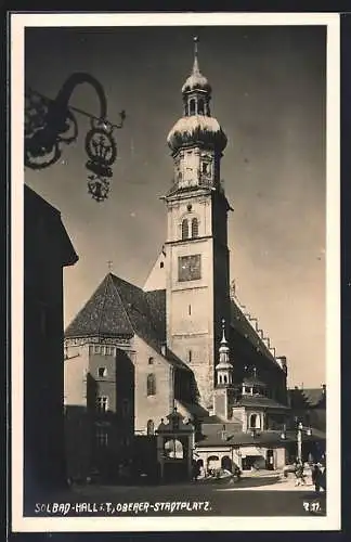 AK Hall i. T., Oberer Stadtplatz mit Pfarrkirche