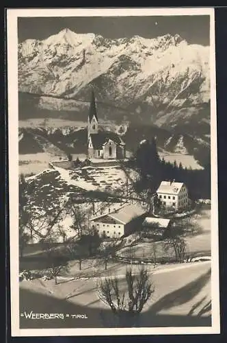 AK Weerberg /Tirol, Teilansicht mit Kirche im Winter