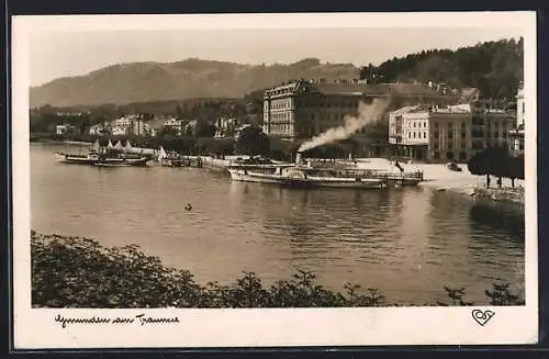 AK Gmunden am Traunsee, Hotel Austria mit Anleger und Dampfer