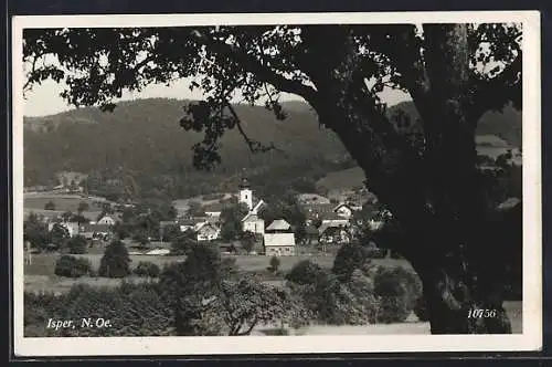 AK Isper /N. Ö., Ortsansicht aus der Ferne