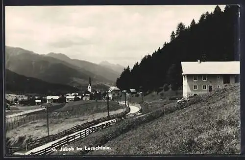 AK St. Jakob im Lesachtale, Ortsansicht mit Landstrasse