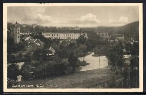 AK Zwettl am Kamp, Ortsansicht mit Flusspartie und Eisenbahnbrücke