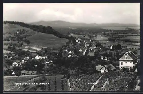 AK Spielfeld /Steiermark, Ortsansicht vom Berg aus