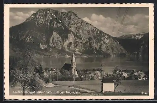 AK Altmünster /Salzkammergut, Ortsansicht mit dem Traunstein