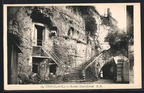 AK Troo, Escalier Saint-Gabriel, Höhlenwohnung