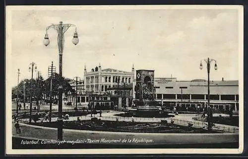 AK Istanbul, Place de Taxim et Monument de la Republique, Strassenbahn