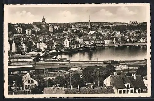 AK Flensburg, Ortsansicht mit Eisenbahn