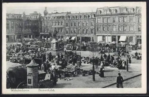 AK Wilhelmshaven, Bismarckplatz mit Ständen