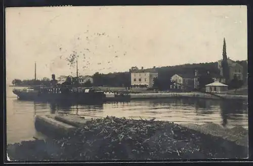 AK Malinska /Otok Krk, Partie am Hafen