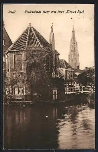 AK Delft, Riefveldsche foren met toren, Nieuwe Kerk