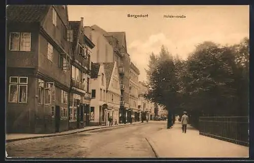 AK Bergedorf, Holstenstrasse mit Allee-Promenade