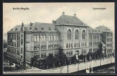 AK Berlin-Steglitz, Blick auf das Gymnasium