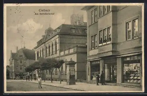 AK Corbach, Am Berndorfertor mit Litfasssäule