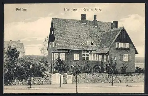 AK Dahlem, Pfarrhaus in der Cecilien-Allee