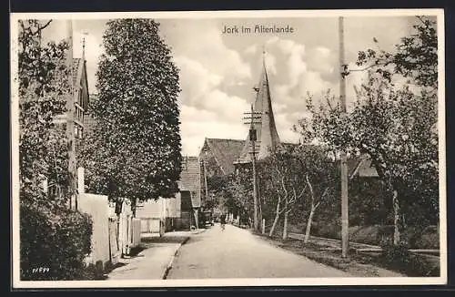 AK Jork im Altenlande, Strassenpartie mit Kirche